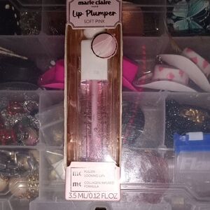 Soft Pink Lip Plumper